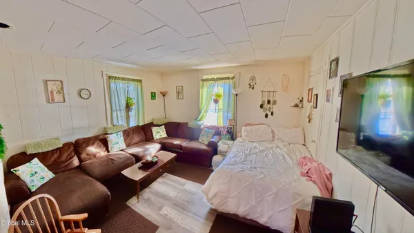 $195,777 | 44 Lake Street, Chateaugay, NY 12920