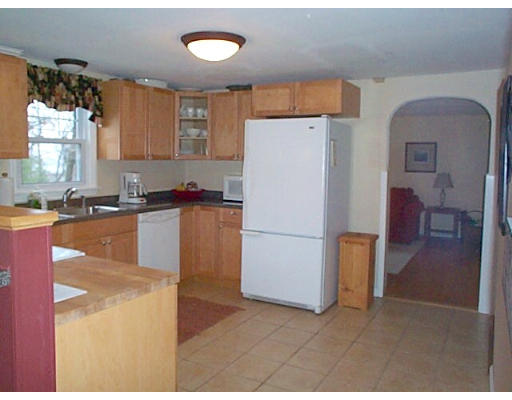 4 View Hill Road Southborough, MA 01772 - Photo 7 of 20 Gallery Image 7
