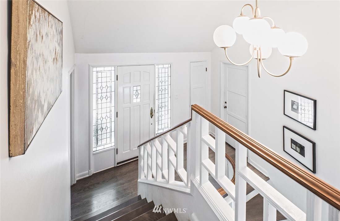 1668 East Boston Terrace Seattle, WA 98112 - Photo 15 of 24 a view of an entryway with wooden floor