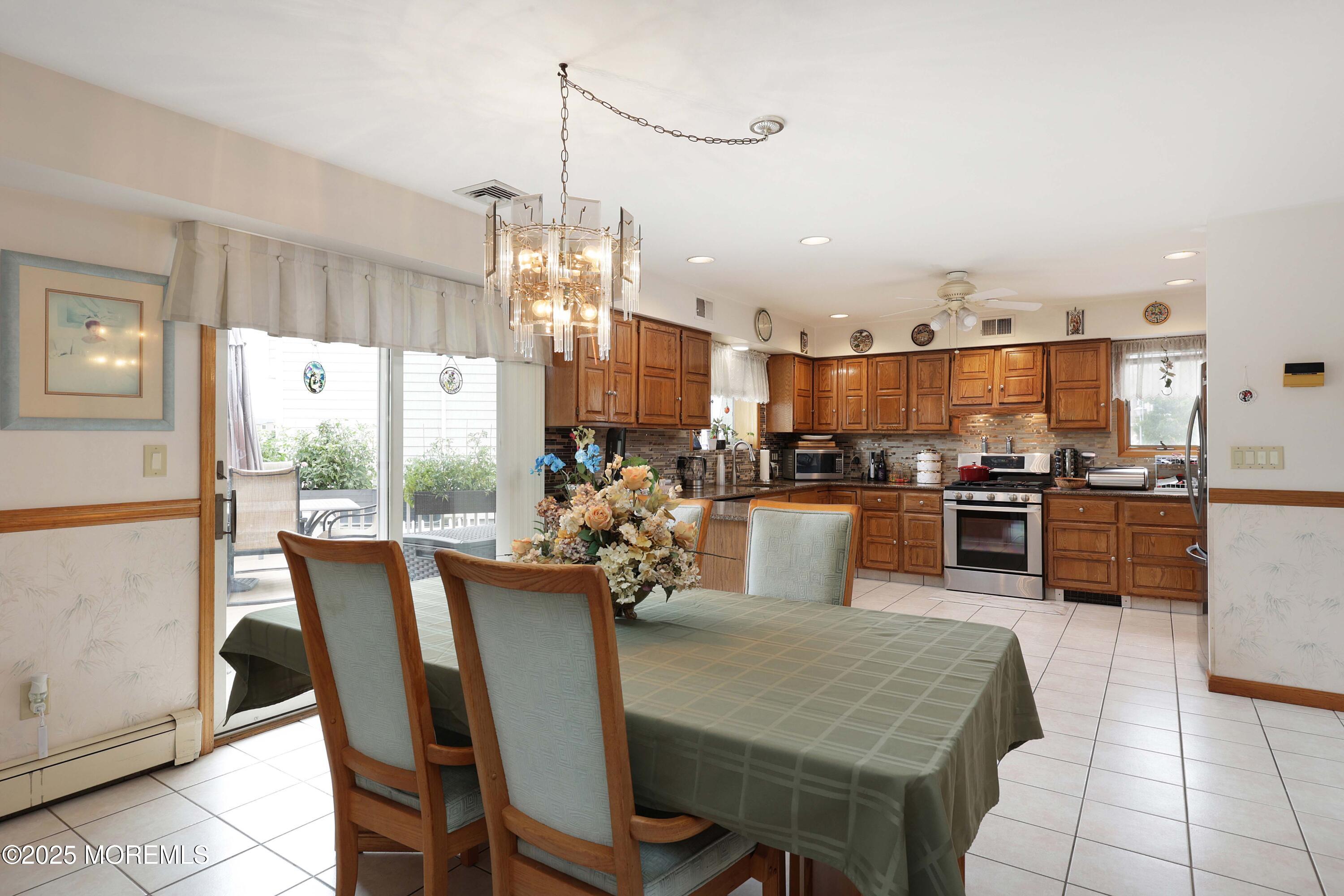 601 Franklin Court Forked River, NJ 08731 - Photo 12 of 38 10