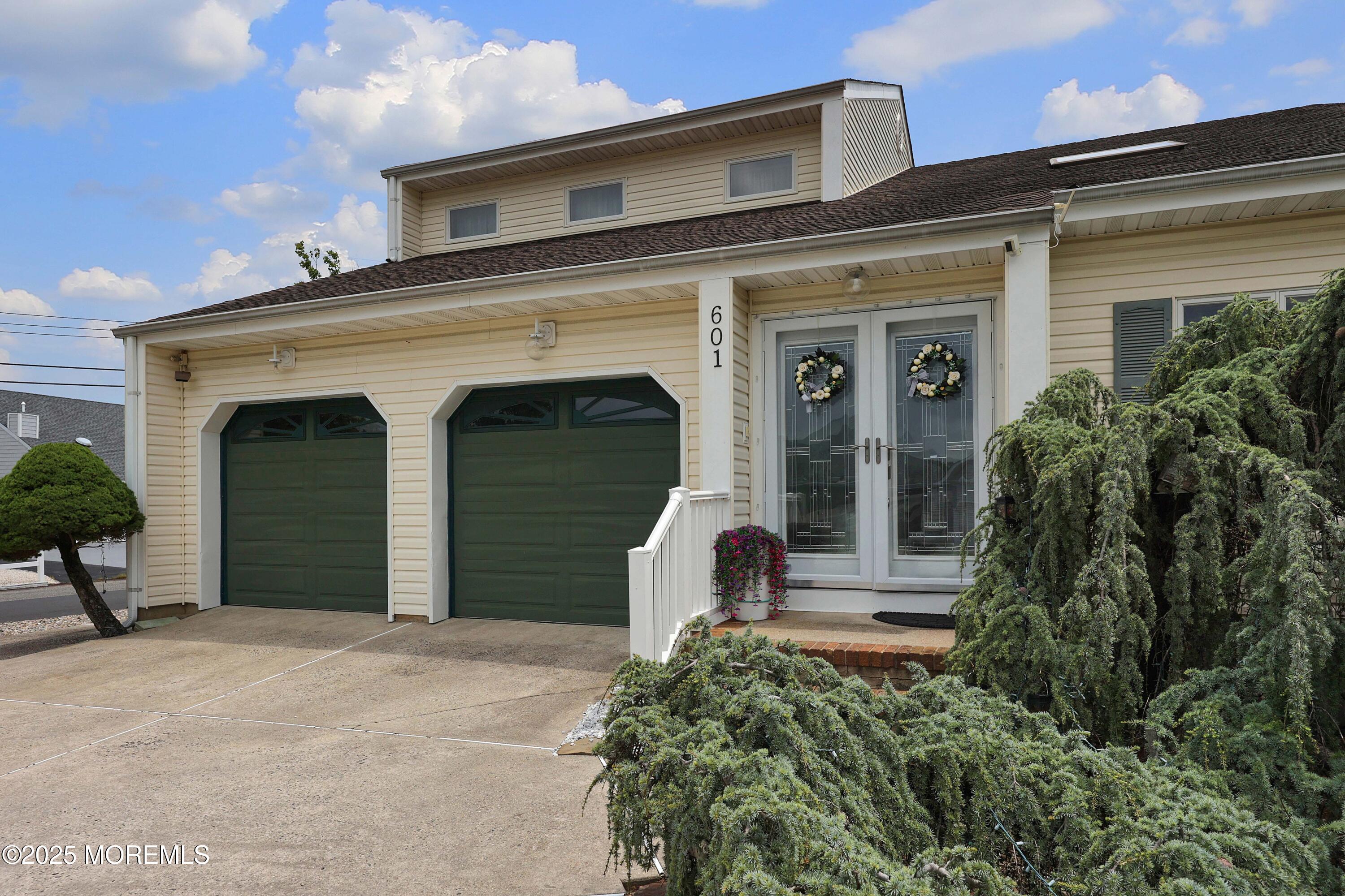 601 Franklin Court Forked River, NJ 08731 - Photo 6 of 38 4