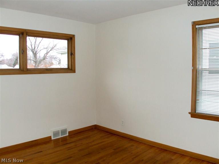 4856 South Sedgewick Road Cleveland, OH 44124 - Photo 17 of 20 Gallery Image 17