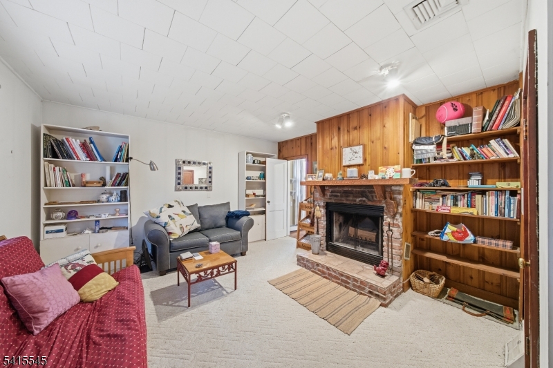 4 Emmet Roche Drive Montville, NJ 07005 - Photo 12 of 27