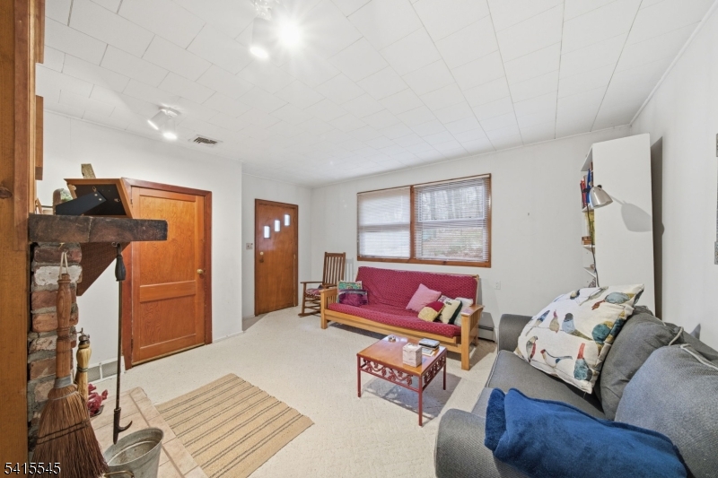 4 Emmet Roche Drive Montville, NJ 07005 - Photo 13 of 27