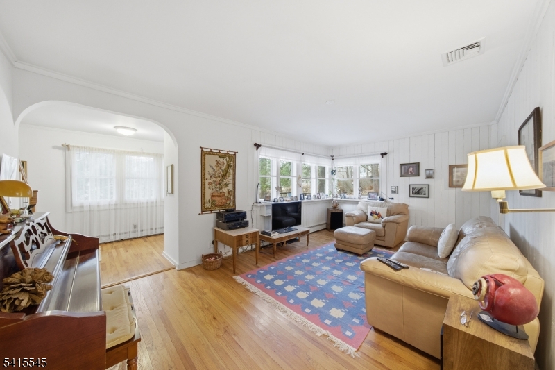 4 Emmet Roche Drive Montville, NJ 07005 - Photo 5 of 27