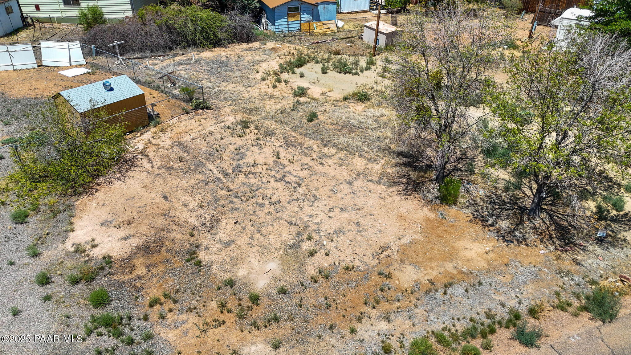 Lot Photo (2)