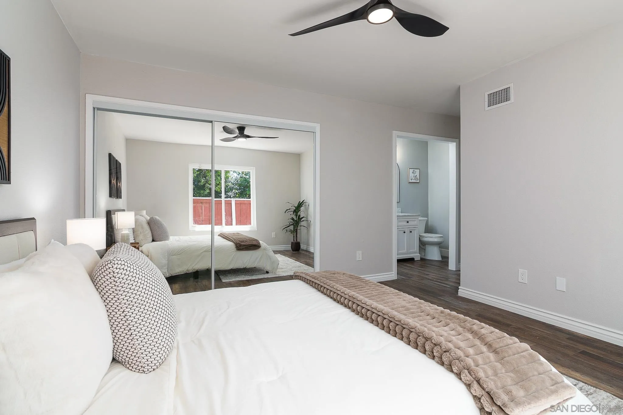 11489 Almazon Street Rancho Penasquitos, CA 92129 - Photo 21 of 34