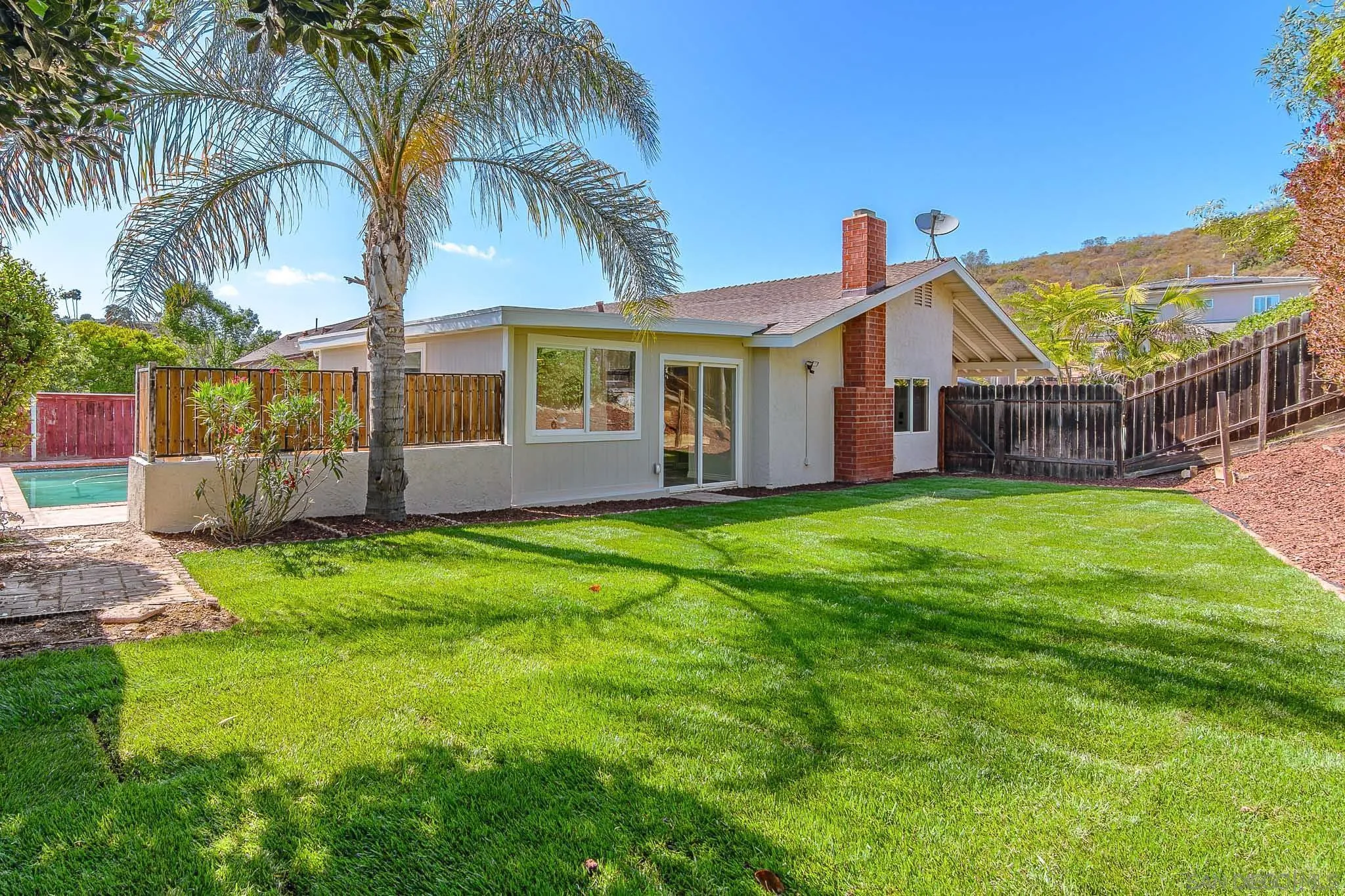 11489 Almazon Street Rancho Penasquitos, CA 92129 - Photo 3 of 34