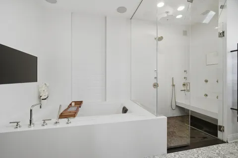 $1,080,000 | 544 Skokie Avenue, Highland Park, IL 60035