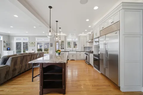 $1,080,000 | 544 Skokie Avenue, Highland Park, IL 60035