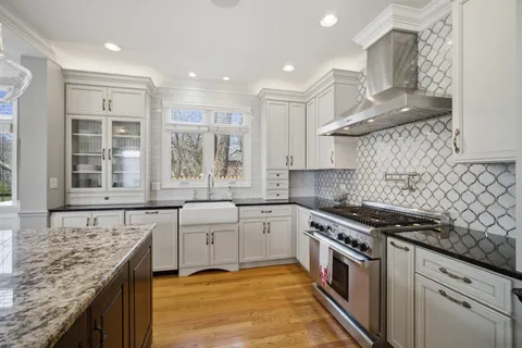 $1,080,000 | 544 Skokie Avenue, Highland Park, IL 60035