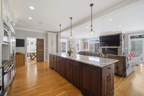 $1,080,000 | 544 Skokie Avenue, Highland Park, IL 60035
