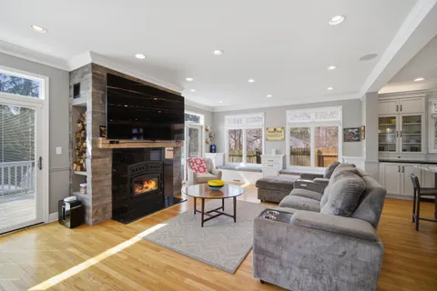 $1,080,000 | 544 Skokie Avenue, Highland Park, IL 60035