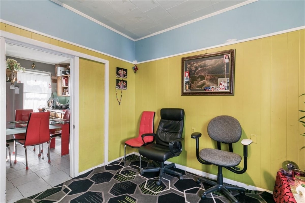 33 Fitz Street Lawrence, MA 01841 - Photo 11 of 41