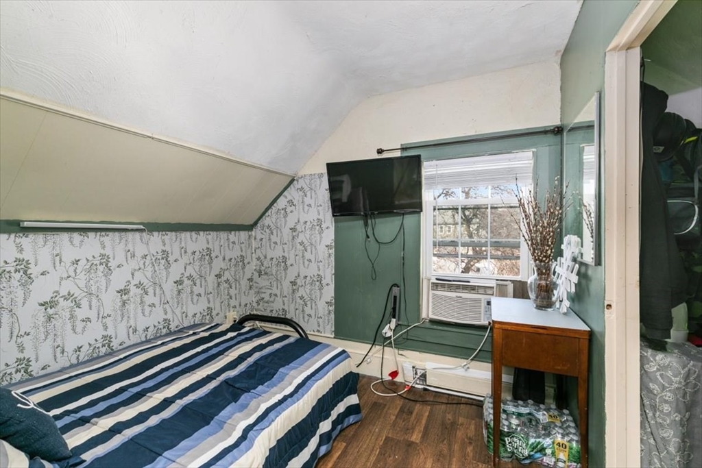 33 Fitz Street Lawrence, MA 01841 - Photo 25 of 41