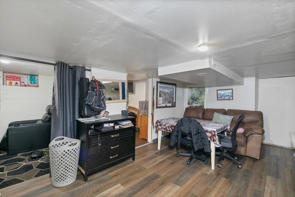 33 Fitz Street Lawrence, MA 01841 - Photo 26 of 41