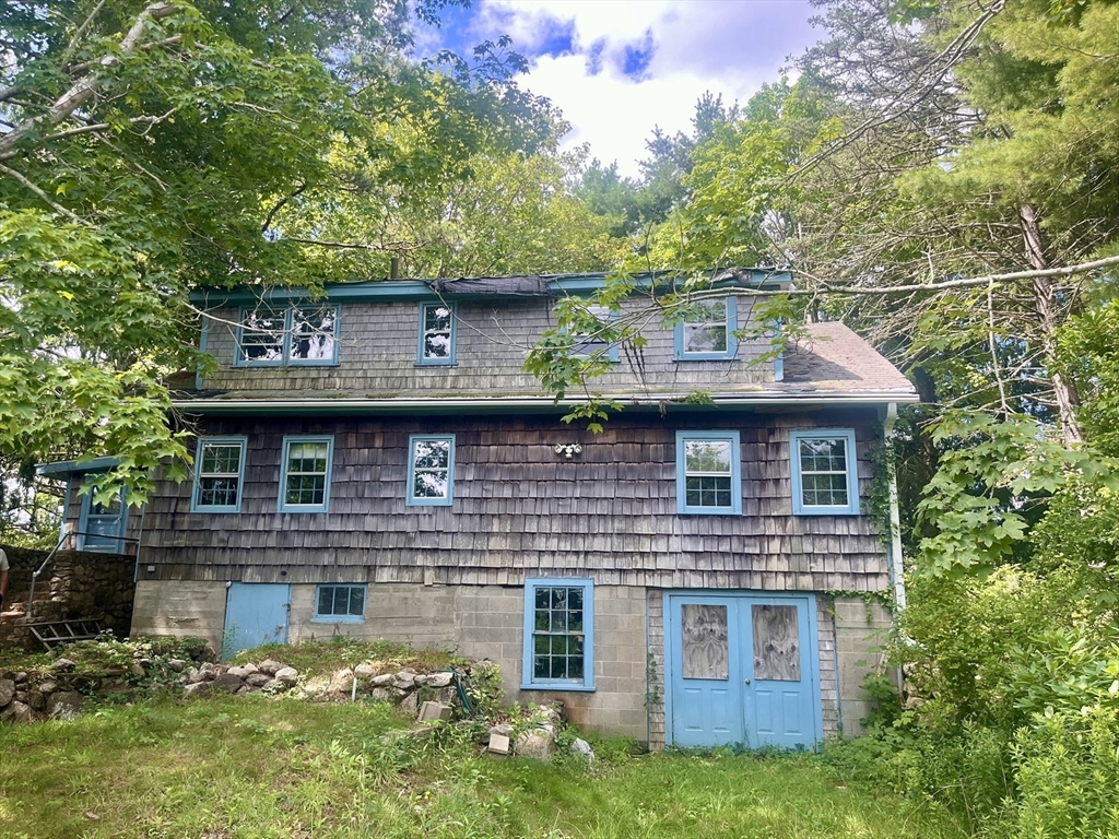 28 Indian Neck Road Wareham, MA 02571 - Photo 2 of 19