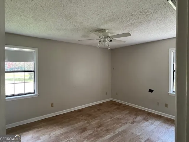 $239,900 | 12444 N Highway, Glennville, GA 30427