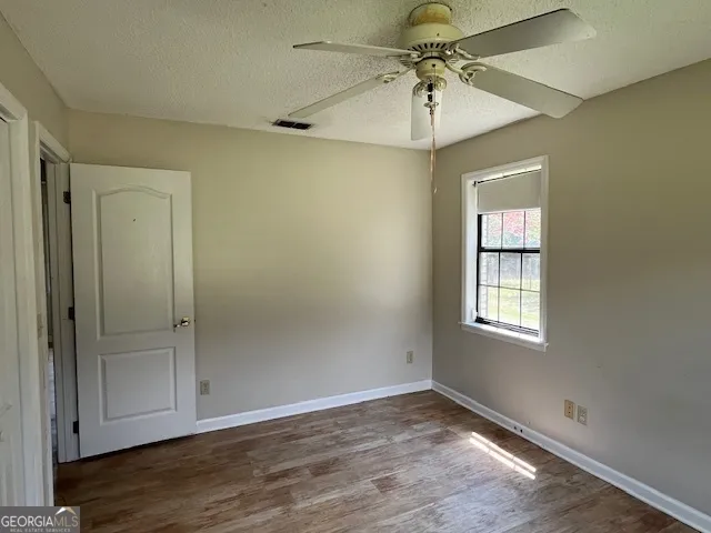 $239,900 | 12444 N Highway, Glennville, GA 30427