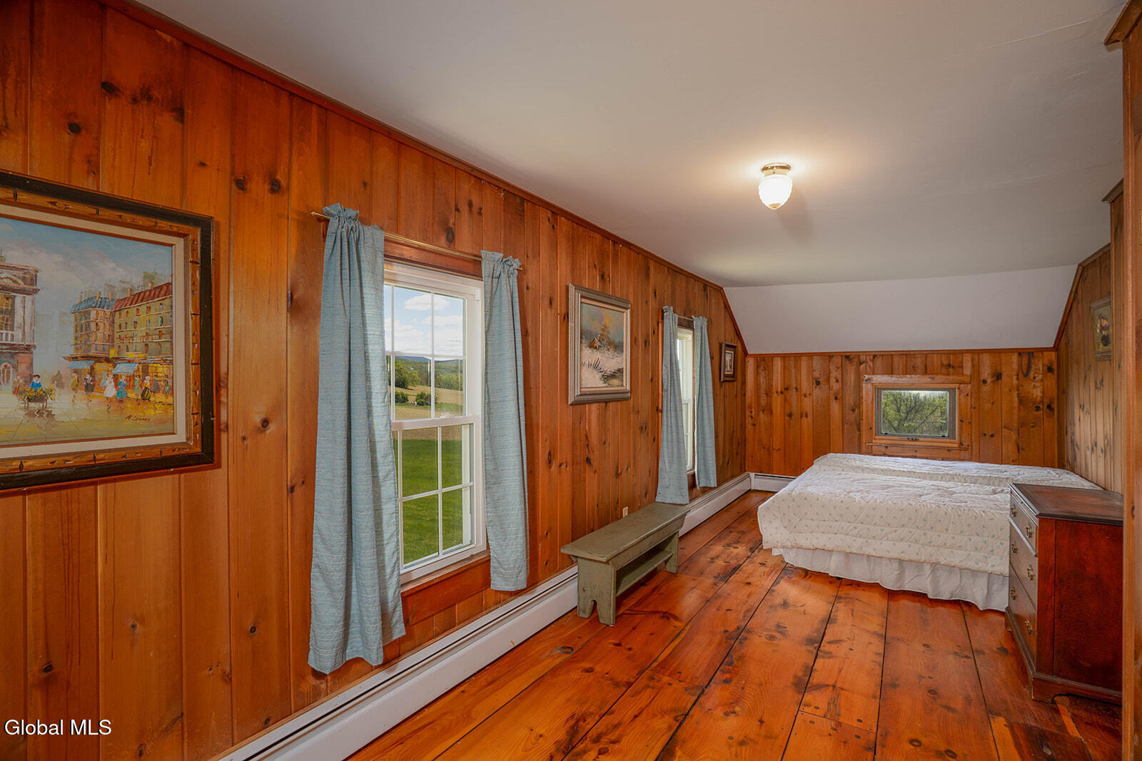 234 South Grimes Hill Road Hebron, NY 12832 - Photo 56 of 67 Guest Room
