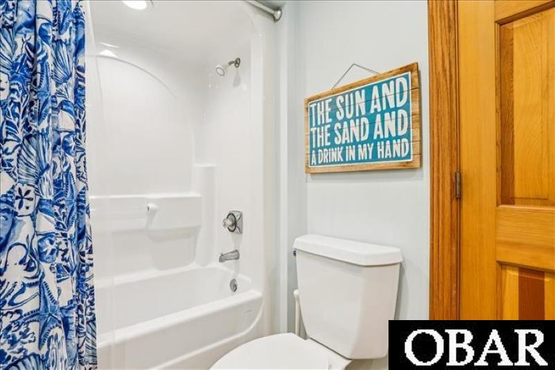 448 Myrtle Pond Road Corolla, NC 27927 - Photo 26 of 49 Master Ensuite Mid Level