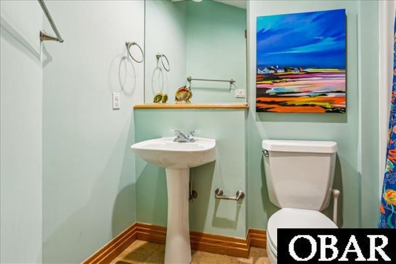 448 Myrtle Pond Road Corolla, NC 27927 - Photo 29 of 49 Mid Level Bathroom