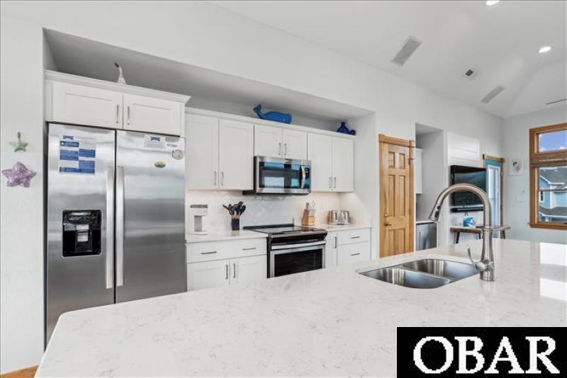 448 Myrtle Pond Road Corolla, NC 27927 - Photo 4 of 49