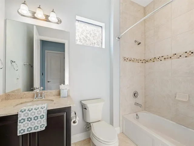 $825,000 | 9817 Marbella Drive, Bradenton, FL 34211