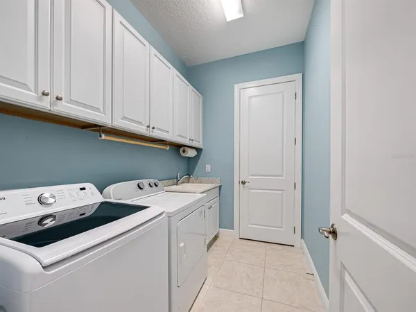 $786,000 | 9817 Marbella Drive, Bradenton, FL 34211