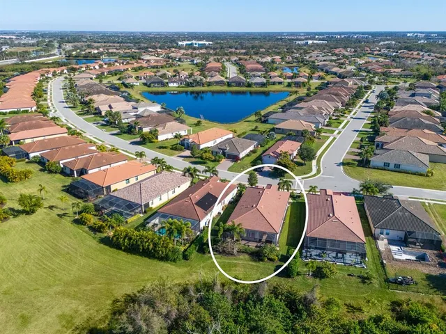 $825,000 | 9817 Marbella Drive, Bradenton, FL 34211
