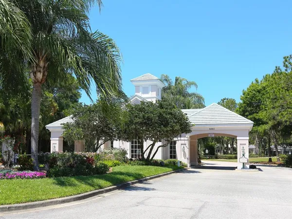 $786,000 | 9817 Marbella Drive, Bradenton, FL 34211