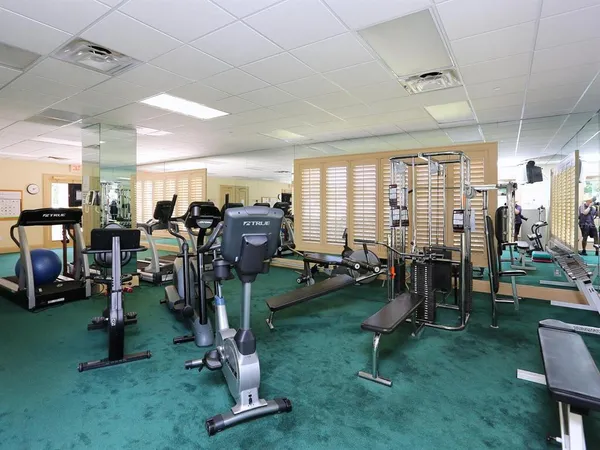 $786,000 | 9817 Marbella Drive, Bradenton, FL 34211
