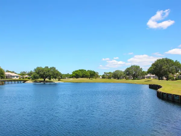 $786,000 | 9817 Marbella Drive, Bradenton, FL 34211
