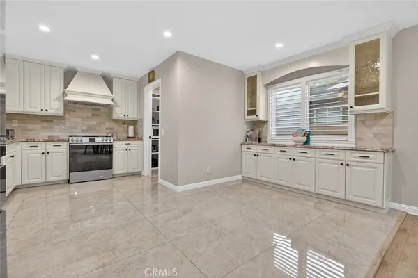 $1,299,995 | 16751 Londelius Street, Northridge, CA 91343