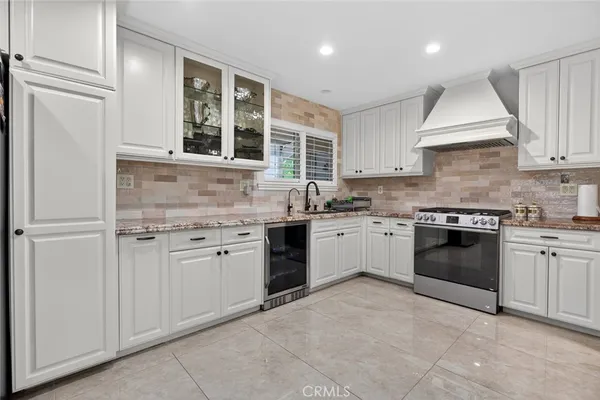 $1,299,995 | 16751 Londelius Street, Northridge, CA 91343