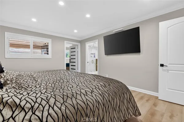$1,299,995 | 16751 Londelius Street, Northridge, CA 91343