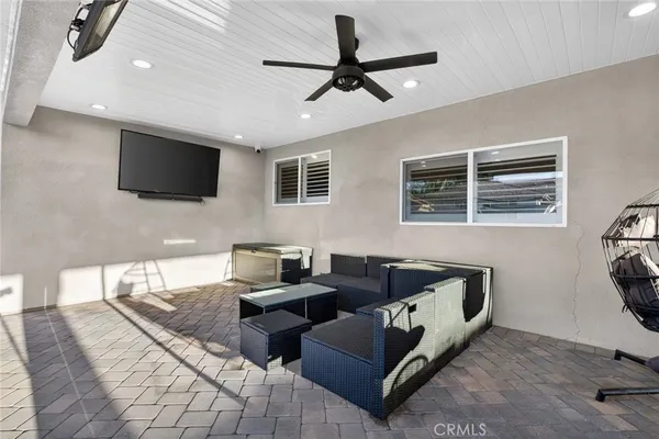 $1,299,995 | 16751 Londelius Street, Northridge, CA 91343