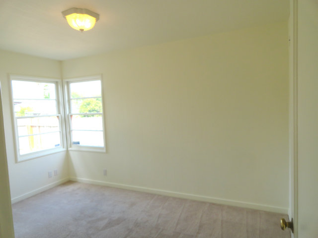 121 College Road Watsonville, CA 95076 - Photo 10 of 23 Gallery Image 10