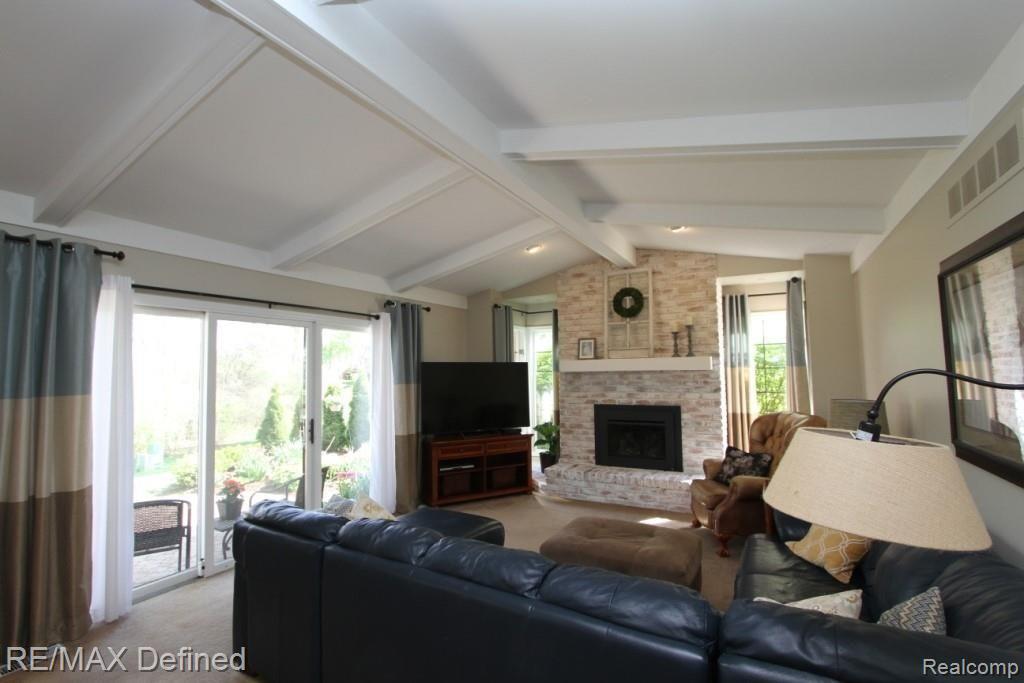 3425 Edmunton Drive Rochester, MI 48306 - Photo 21 of 38 IMG_4797.JPG