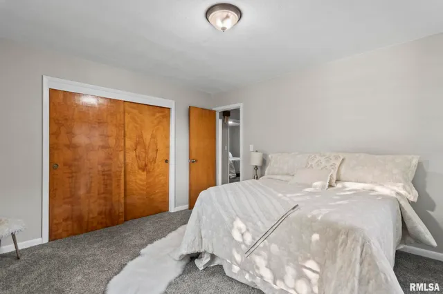 $159,900 | 510 South Westgate Avenue, Jacksonville, IL 62650