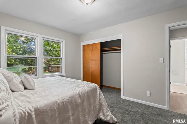 $159,900 | 510 South Westgate Avenue, Jacksonville, IL 62650