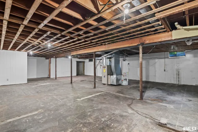 $159,900 | 510 South Westgate Avenue, Jacksonville, IL 62650