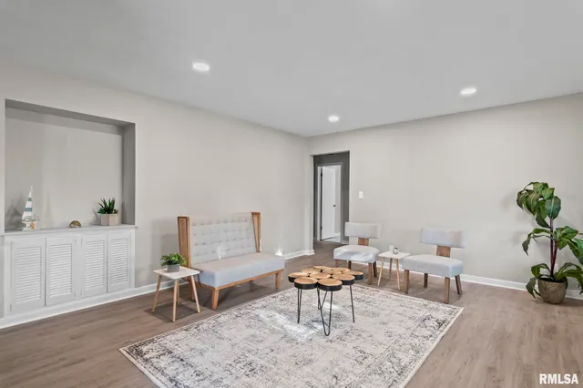 $159,900 | 510 South Westgate Avenue, Jacksonville, IL 62650