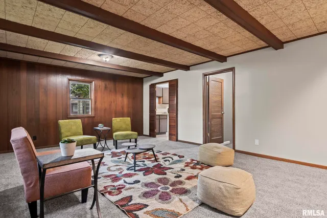 $159,900 | 510 South Westgate Avenue, Jacksonville, IL 62650