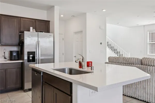 $2,750 | 4111 Rancho Crossing Street, Las Vegas, NV 89130