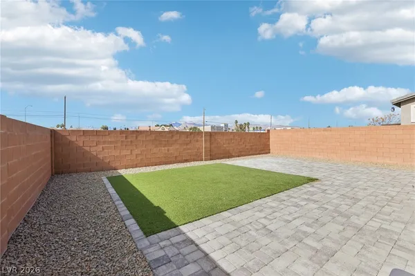 $2,750 | 4111 Rancho Crossing Street, Las Vegas, NV 89130