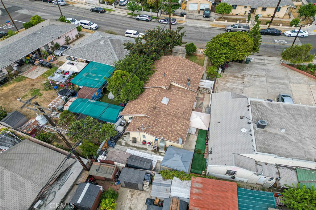 6408 Perry Road Bell Gardens, CA 90201 - Photo 25 of 32 an aerial view of a houses with outdoor space