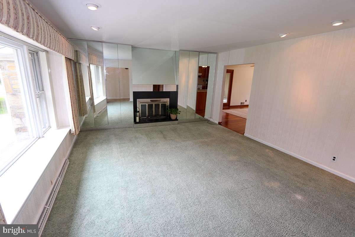 2068 Clinton Road Huntingdon Valley, PA 19006 - Photo 10 of 65 Living room w/Fireplace