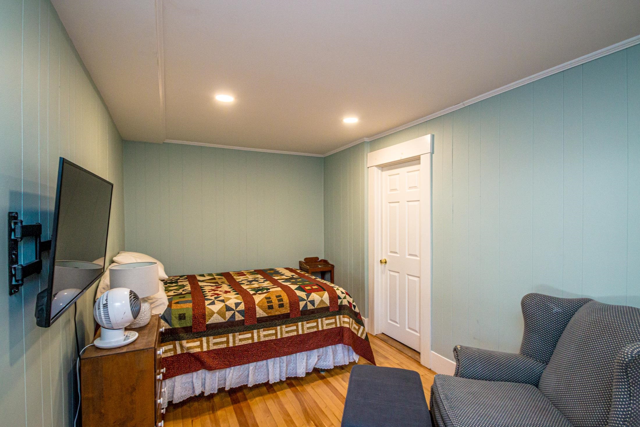 49 Middle Street Lancaster, NH 03584 - Photo 25 of 44