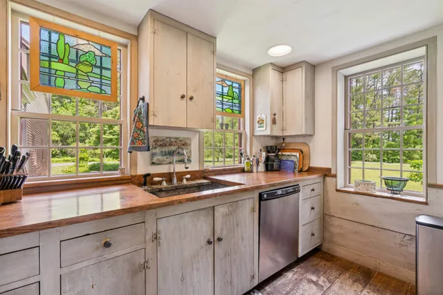 $2,395,000 | 719 Walker Hill Road, Barnard, VT 05068